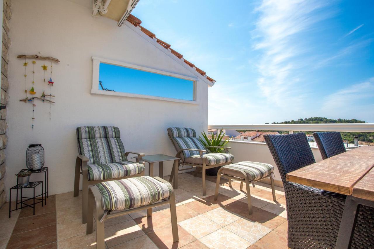 Peaceful Apartment With Beautiful View Hvar Town Esterno foto